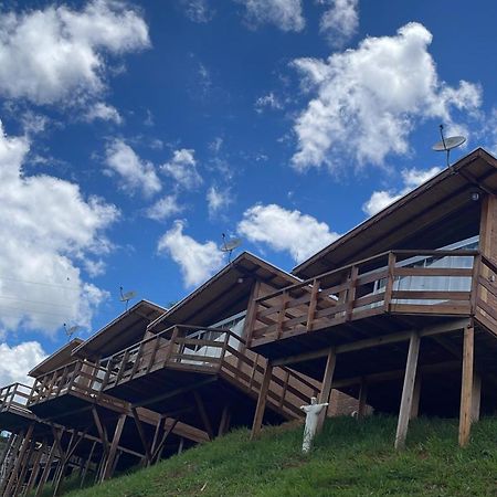 Chacrinha Pousada E Restaurante Chale Tucano Caldas  Exteriör bild